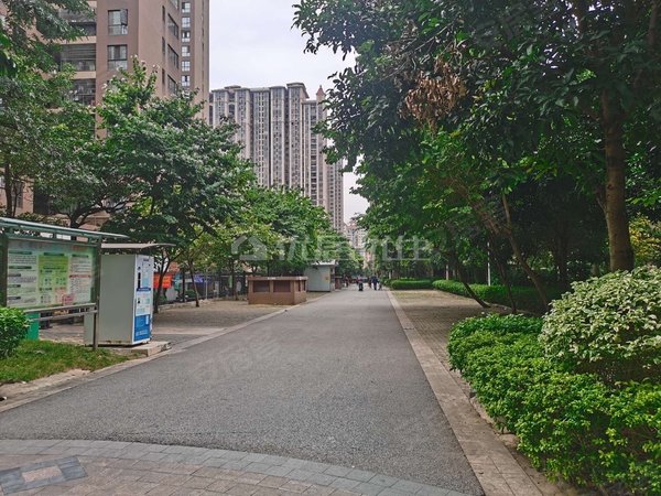 南宁西乡塘北湖隆源雅居此价含车位 3房2厅2卫 采光超好 隆源雅居 领