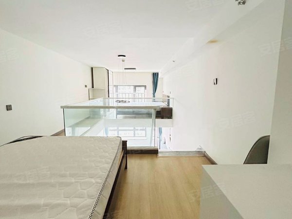 昆明五华高新区融创春风十里海豚湾吾悦广场附近 海豚湾公寓 多套精装