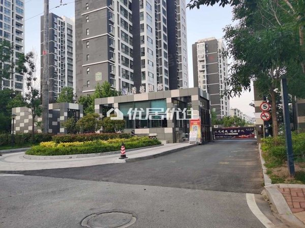 青岛莱西水集香格丽都装修嘎嘎新 北京路上1楼精装两室出租 有钥匙