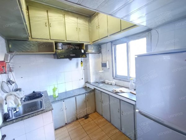 凉山西昌健康路健康小区(西昌)航天大道 民族体育广场附近出租房源真实图片