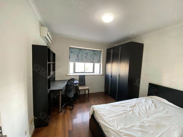 灌南鑫康苑本人实拍!近武定路地铁站!紧邻静安寺中山公园商圈!