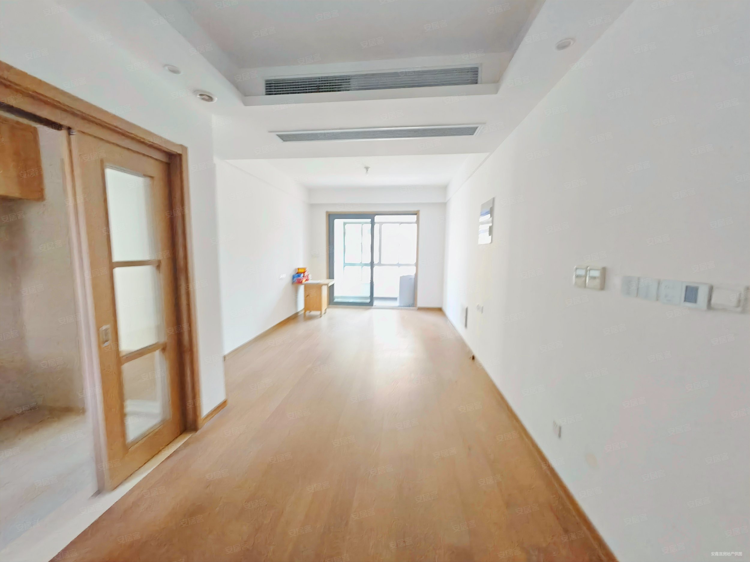 中南君悦府 南北通透 次新房 刚需小三居 医疗配套成熟