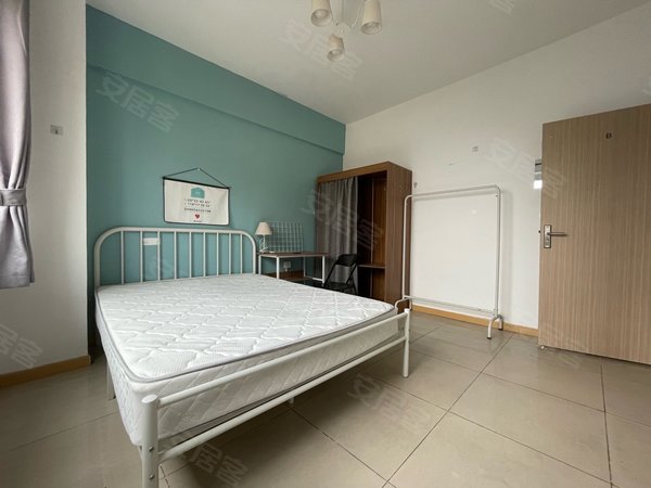 武汉江汉万松园赏荷居循礼门地铁站,江汉北路赏荷居三室两厅两卫,精装