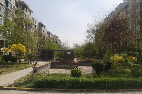 京能天下川(公寓住宅)