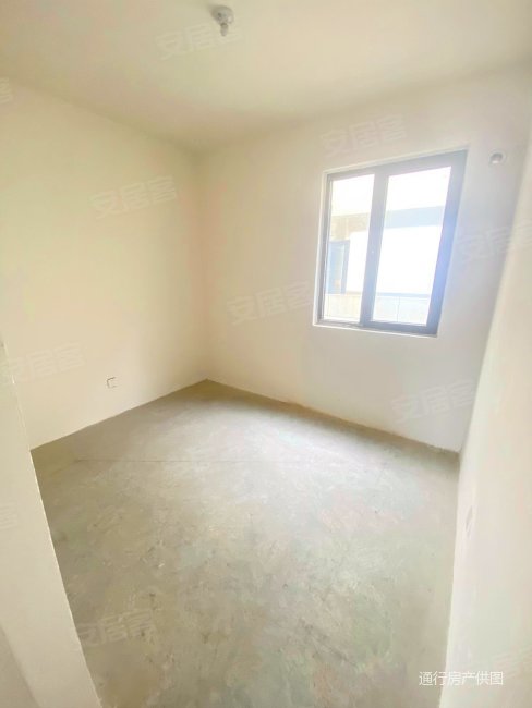 弘阳昕悦棠 交通便利 满二 小三房 近地铁 高楼层视野好