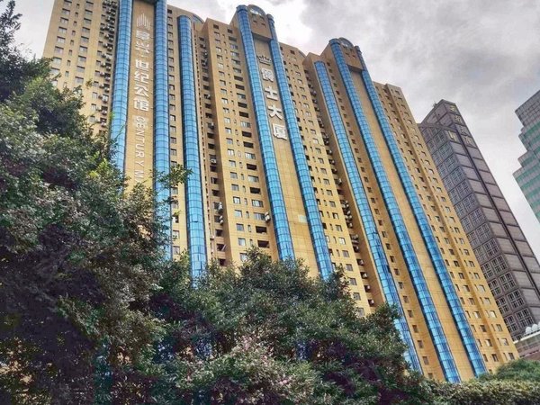 上海浦东陆家嘴爵士大厦品质小区 配备家具 世纪大道路地铁 金融广场