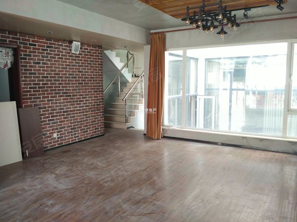 天津南开鼓楼盛津园老城厢 盛津园别墅 精装300平 有加盖 适合办公