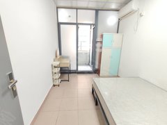 东莞高埗高埗城区高埗万信佳莞香水果市场阳台单间拎包入住押一付一可短租颐龙湾出租房源真实图片