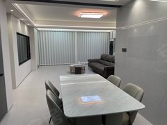 泰州海陵凤凰路诚心出租 碧桂园山河原著 豪华装修 价格可谈！出租房源真实图片