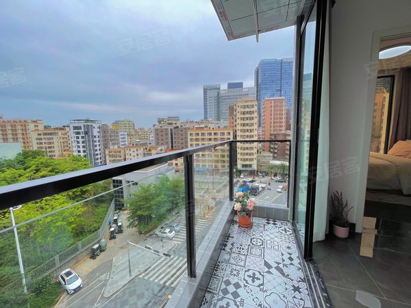 深圳布吉上水径长龙新村(公寓住宅)长龙地铁100米精装电梯房一房一厅