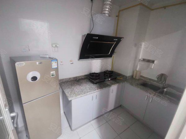 成都成华十里店丛树家园(大套一)理工大学旁,丛树家园小区,三环路边