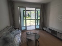 徐州贾汪步行街吾悦一期两室两厅一卫精装修全新出租出租房源真实图片