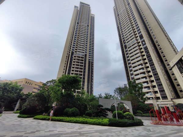 深圳宝安马安山珑湾世界花园(商住楼)实拍房源珑湾花园精装修两房出租