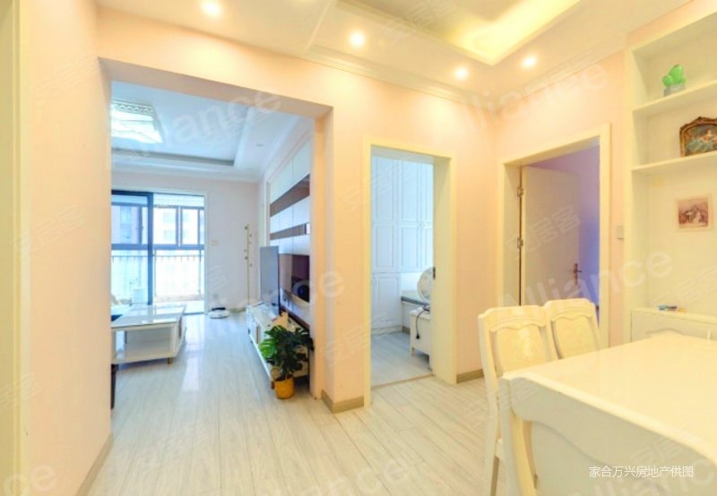 建二武商奥莱商圈 中建开元公馆 商品房 满五    小三房