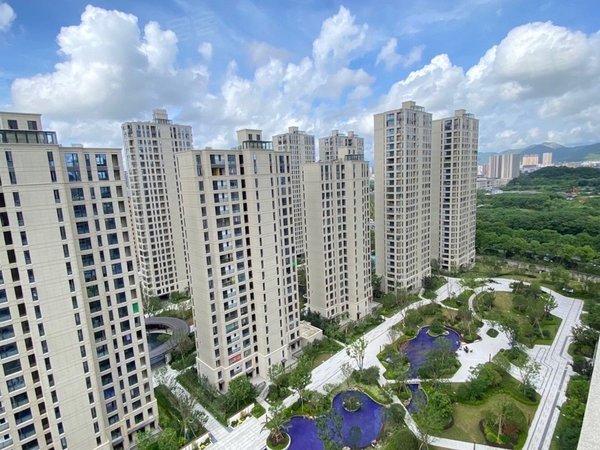 宁波宁海宁海大厦海湖府海湖府117平加车位3室1厅2卫精装修中央空调