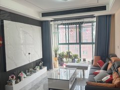 天长天长市区吾悦广场出租:吾悦广场旁精装3房出租家具家电齐全可以季付,半年付出租房源真实图片