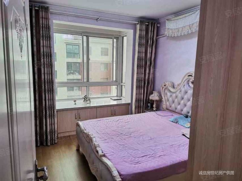 山水新城(一期二期)|海滨二路599号3室2厅1卫93.82