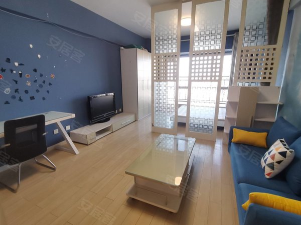 金华婺城江北福莲汇江北银泰旁 电梯1室1厅 落地窗 闹中取静 家电具齐全 实惠出租房源真实图片