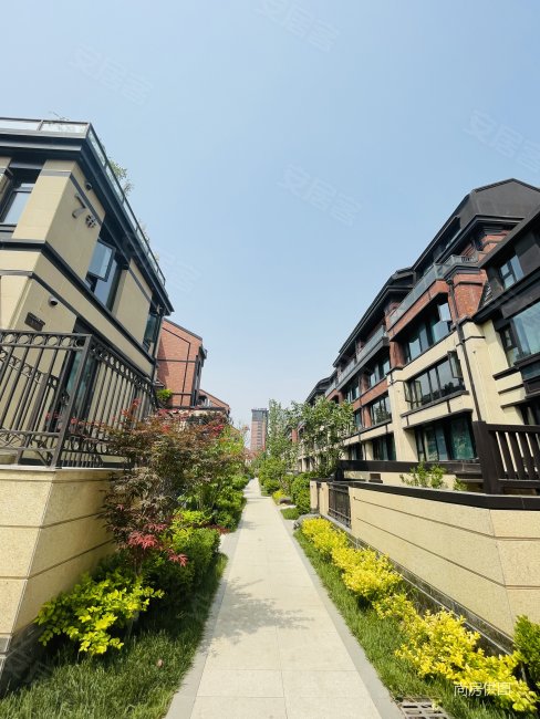 北京房产网>北京二手房>昌平二手房>北七家二手房>翡翠公园(卓兴路4号