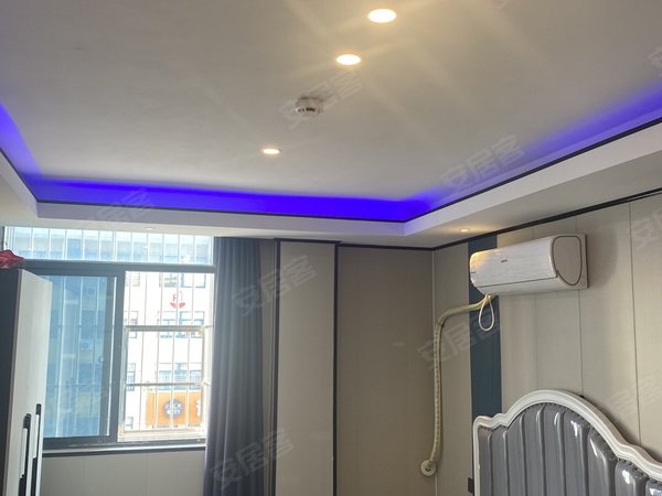 绍兴诸暨诸暨市区育英路40号楼房东自租无中介费龙腾公寓蓝玫瑰足浴