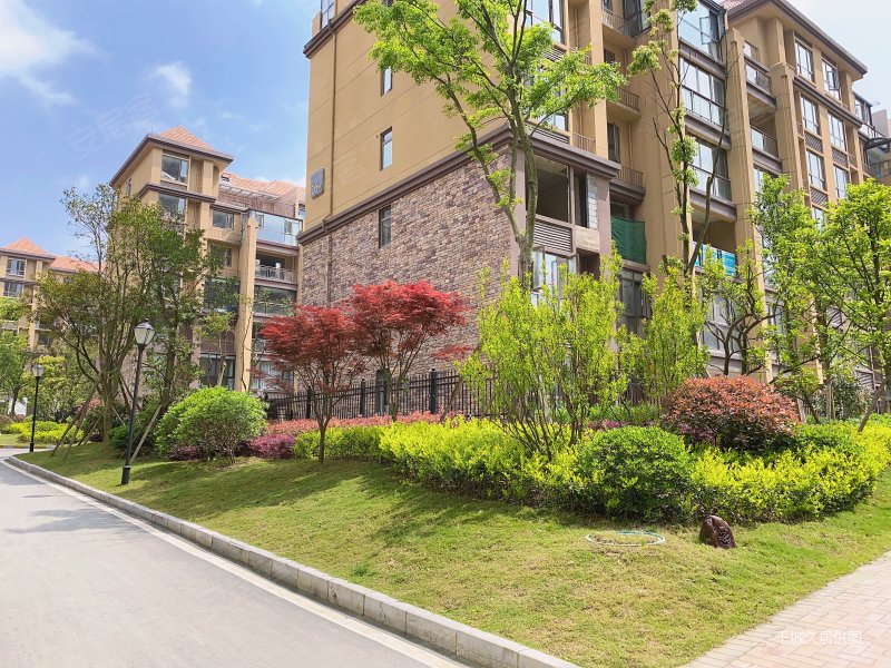 贵阳房产网>贵阳二手房>观山湖二手房>金珠路二手房>观府壹号二组团>