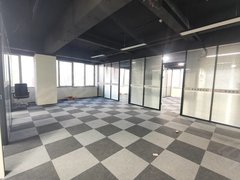 庆阳西峰西峰城区市医院 市政府附近  商业街  停车方便出租房源真实图片