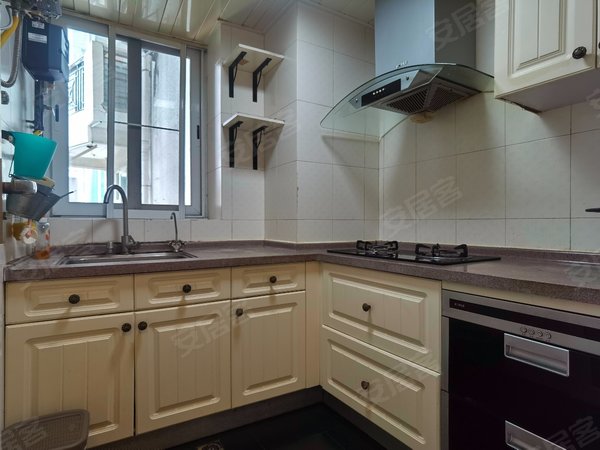 深圳南山南山中心区保利城花园保利城花园  精装大两房  停车方便