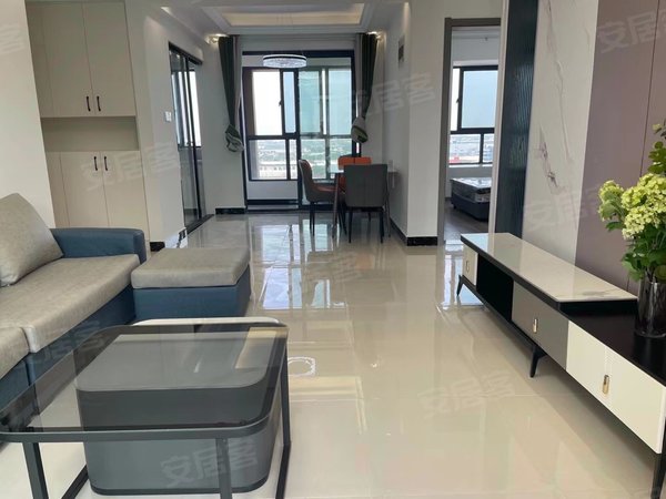 上海金山山阳海皓馨园海皓馨园 2室2厅1卫 精装修 94平 电梯房出租