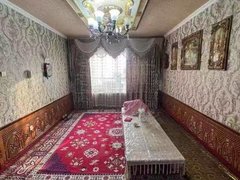 伊犁伊宁市中苑中苑一区六楼两室家具家电齐全11500租金出租房源真实图片