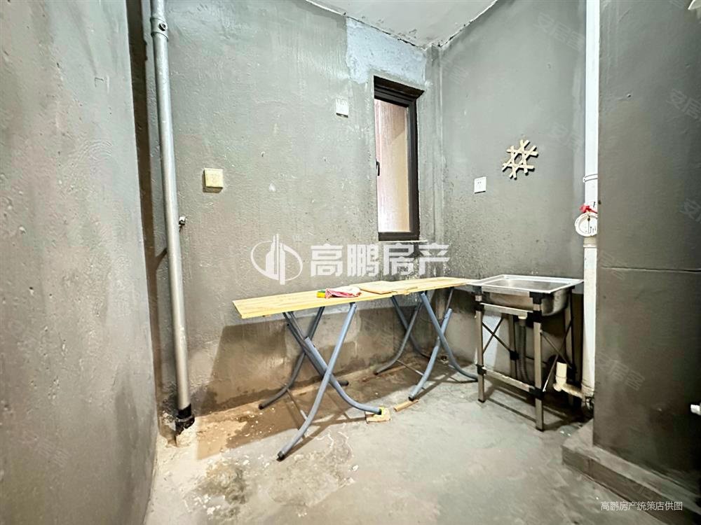 联发欣悦学府3室2厅1卫81.51㎡南100万