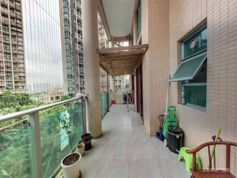 宝安沙井,鸿荣源禧园大5房,满五  ,深圳外国语业主换房急售