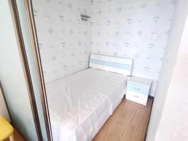 曲靖麒麟麒麟花园绅园大厦一院二院七中旁精装两房低价出租出租房源真实图片