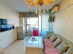 日照东港新市区筑成摩登复试一室一厅600月，干净领包入住 有钥匙出租房源真实图片