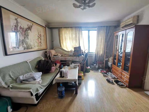 青岛李沧青山路瑞康花园瑞康花园套三厅 精装全套家具家电 ,看房方便