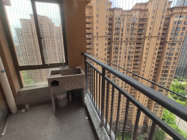 福州闽侯甘蔗博仕后龙港城龙港城 县医院实学生必选 高层2房 拎包