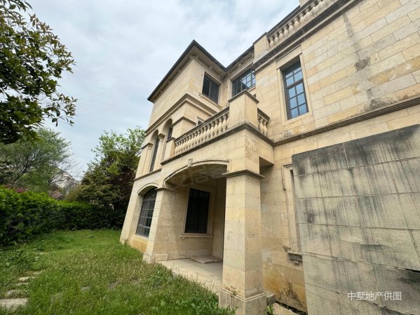 绿地乔治庄园别墅