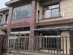 扬中扬中市区市中心博联附近别墅260平，5室2厅3卫，精装修，设施齐全拎包入住出租房源真实图片