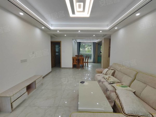 南通崇川永兴万达华府万达华府新上实拍!三房两卫南北通首排!