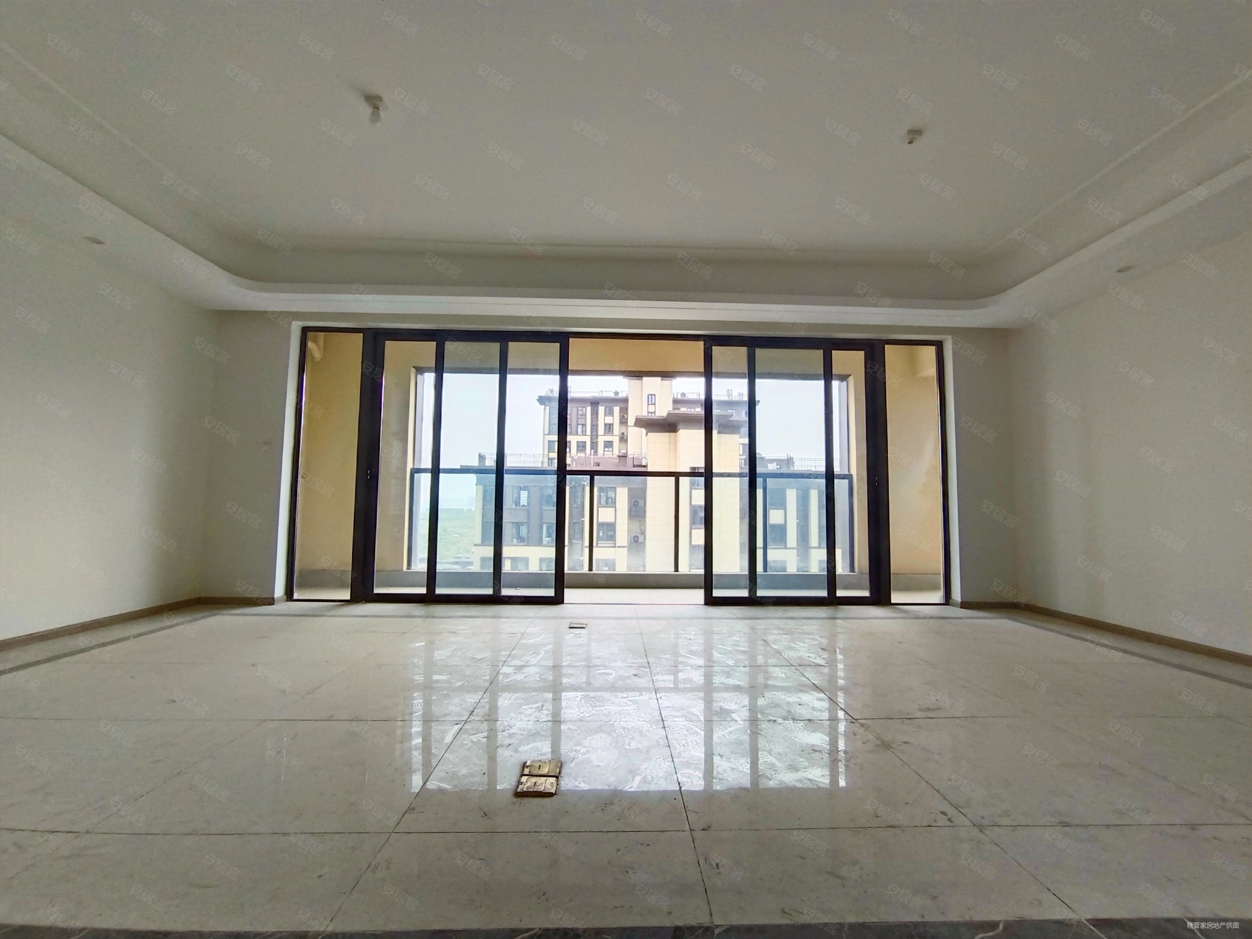 小高层 一梯两户 5房 南北通 楼层好采光无遮挡,光谷澎湃城奥山府二手