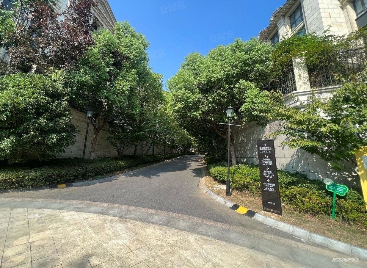 留置设施 钥匙房源,景枫法兰谷二手房,850万,4室3厅,4卫,272平米-南京