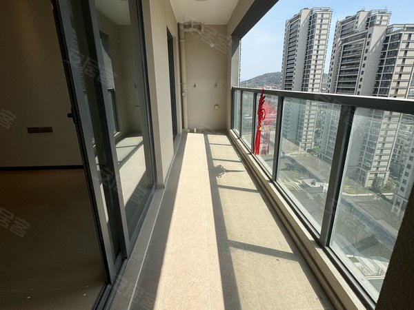 嵊州城区市中心上悦城上悦城 4室2厅2卫出租房源真实图片