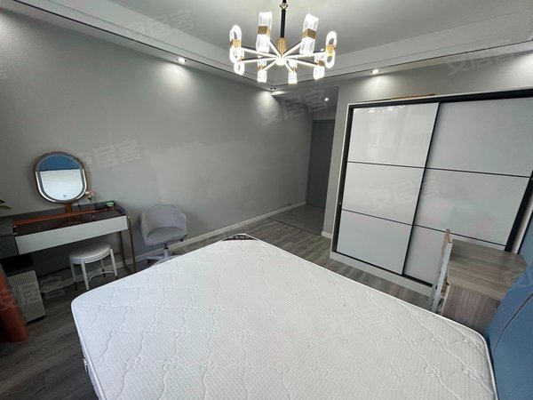 【多图】春辉新村,颛桥租房,实拍春辉新村三户合租主卧独卫 有公用