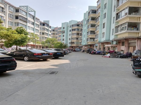 昆明西山前卫营宋旗小区出租西山区润城二期对面宋旗小区精装3房带