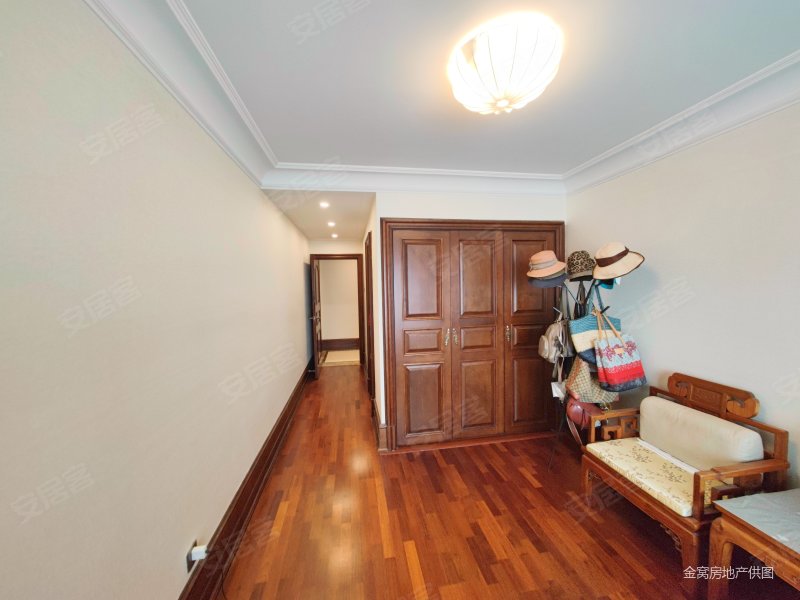 满五 仅 南北通透 大四居,中海紫御公馆二手房,2580万,4室3厅,2卫,208