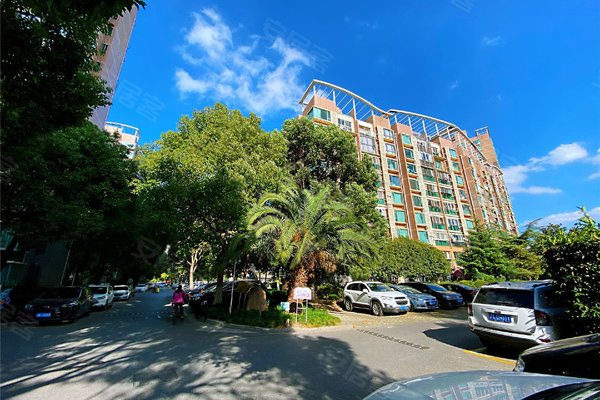 伟业金锦苑东方丽景周边房产中介经纪人评价-上海安居客