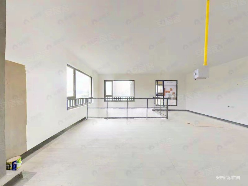 建发榕墅湾 近地铁 交通便捷 次新房 满二 车位充足