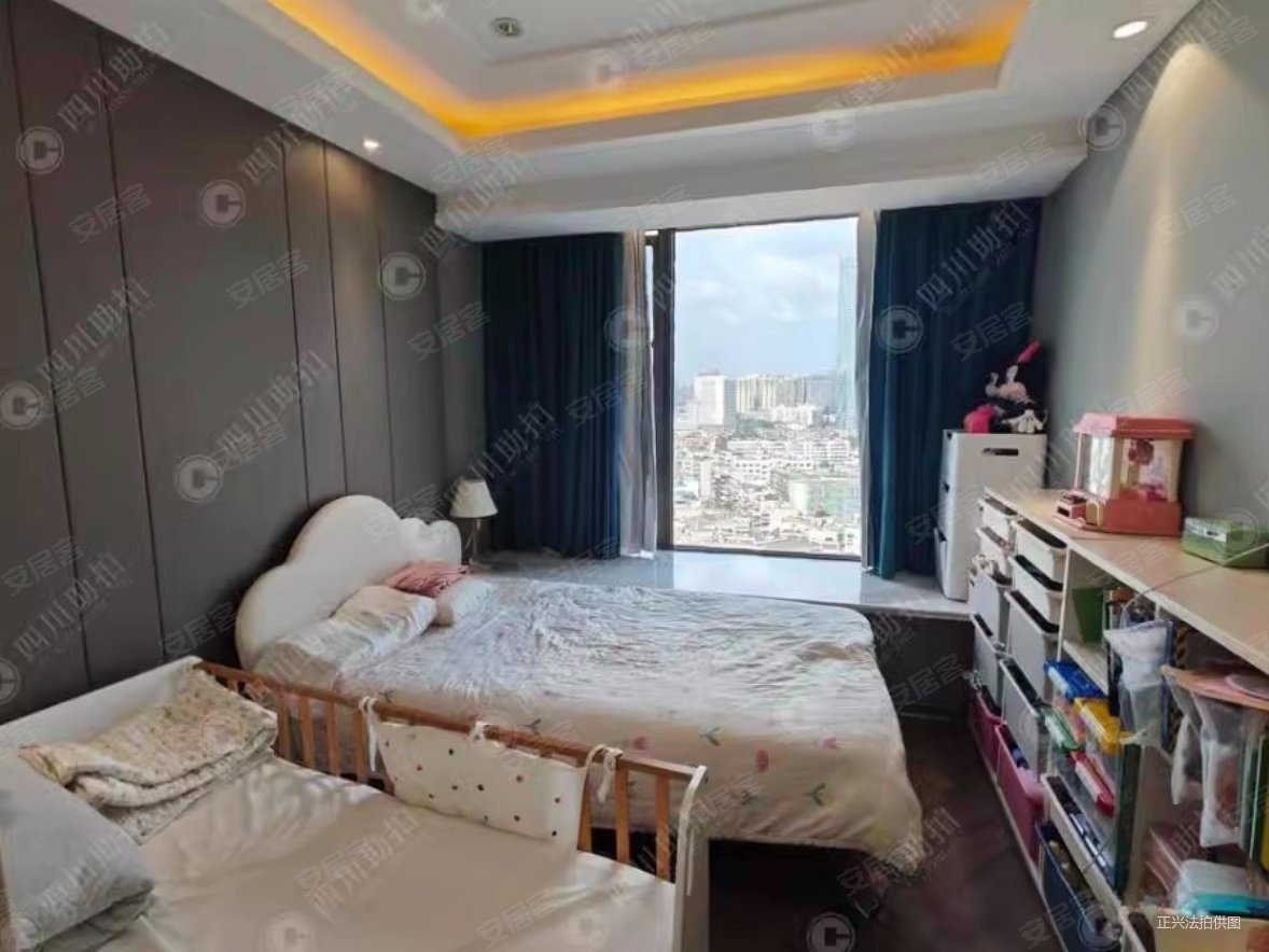 430w 急急急 绿地锦天府 精装修临地铁 仅契税 大平层