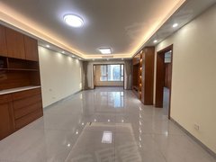 北京丰台六里桥六里桥 精装4居 可 接待 驻京办出租房源真实图片