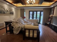 桐乡乌镇新百商场乌镇悦景庄排屋出租，带大花园，免费停车，家电齐全拎包入住出租房源真实图片