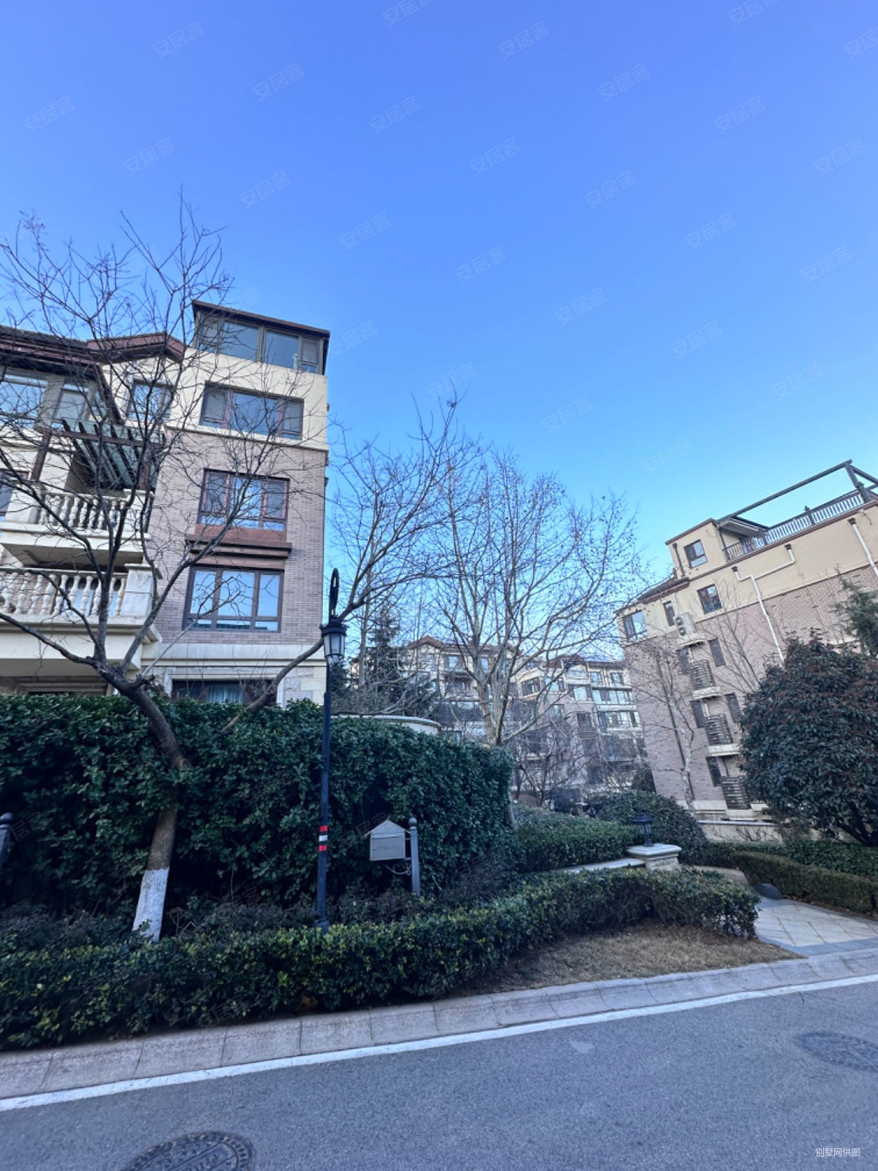 青岛房产网>青岛二手房>市北二手房>浮山后二手房>香山美墅(别墅)>